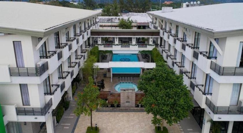 Mansion Garden Hotel Olongapo Exterior photo