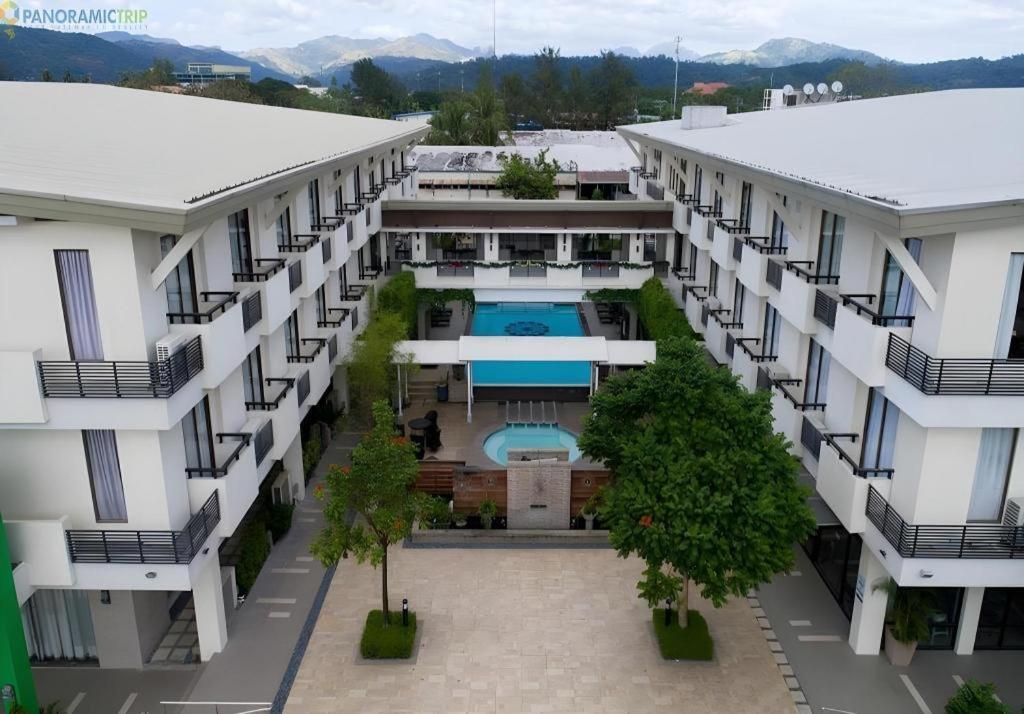 Mansion Garden Hotel Olongapo Exterior photo